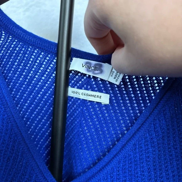 Vince Royal Blue Mesh Cashmere Sweater V-Neck Top XXS - Picture 3 of 6